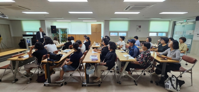 부천 송내2동, 지역사회보장협의체 위원 역량강화 교육 성황리 개최 이미지